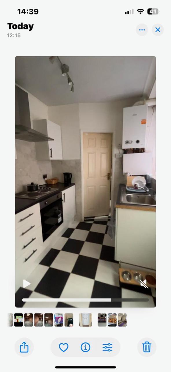 Norfolk House Apartment